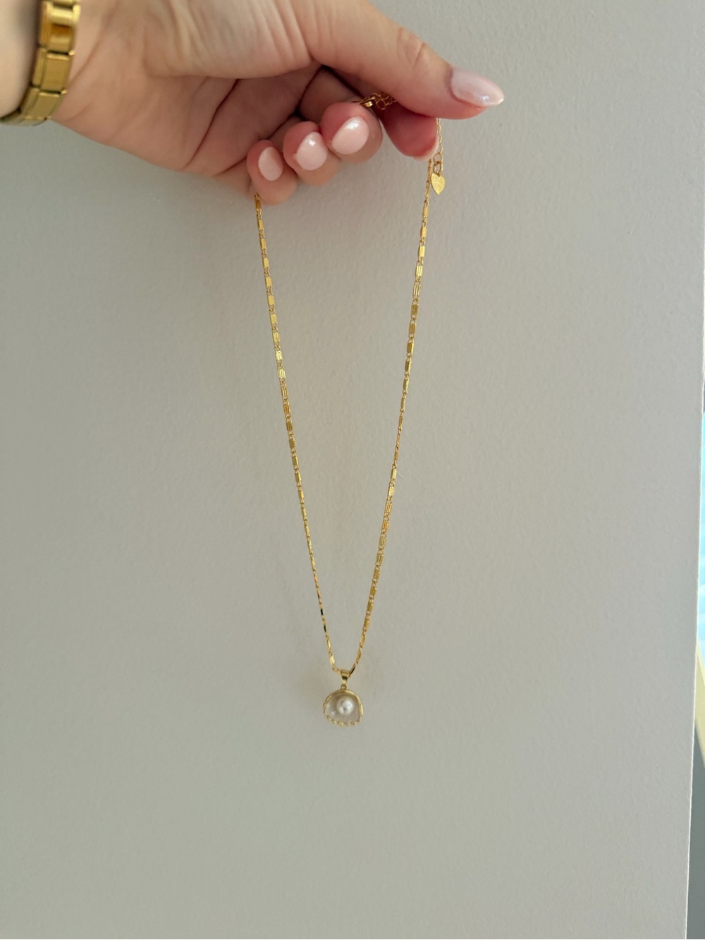 Gold Pearl Pendant Necklace - Women's Jewelry